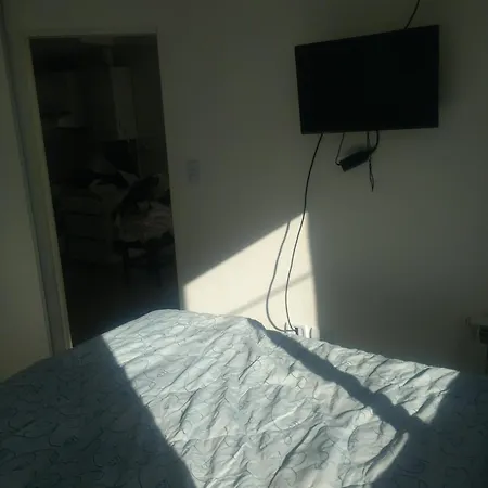 Alquiler Temporario Neuquén Habitación foto